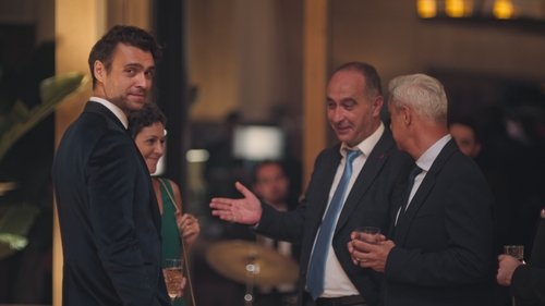 Thank You, Next: 1×5